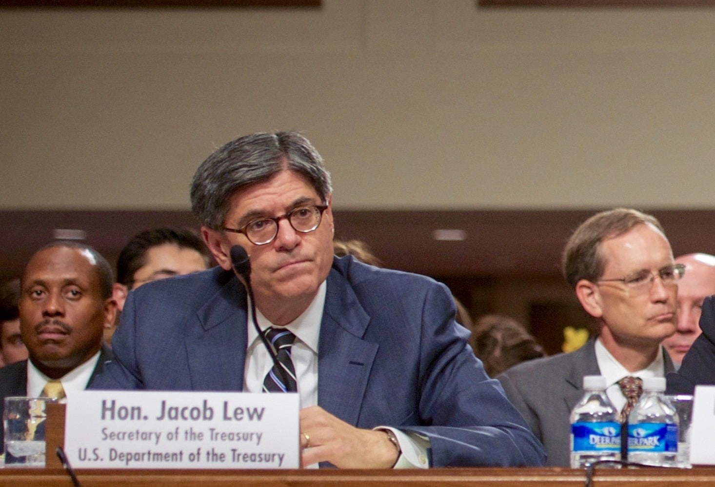 Jacob Lew calls on Congress to allow Puerto Rico to file for bankrupcy