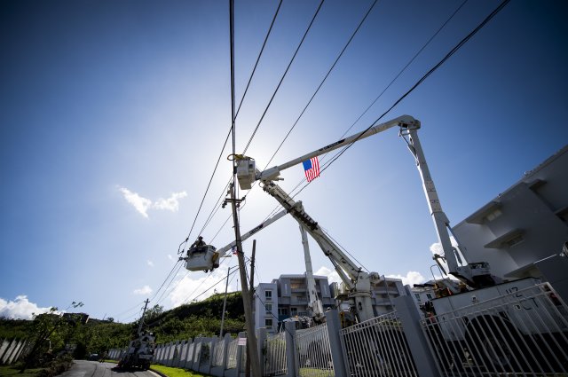 Puerto Rico Oversight Board hears stakeholders on electric system