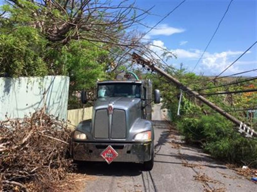 Ongoing power outages in Puerto Rico garner federal attention