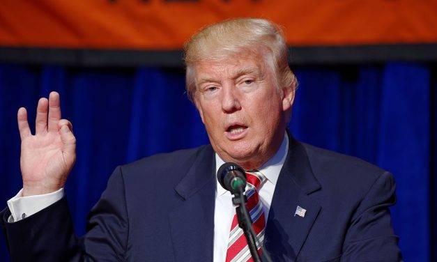 Trump revives Puerto Rico status debate