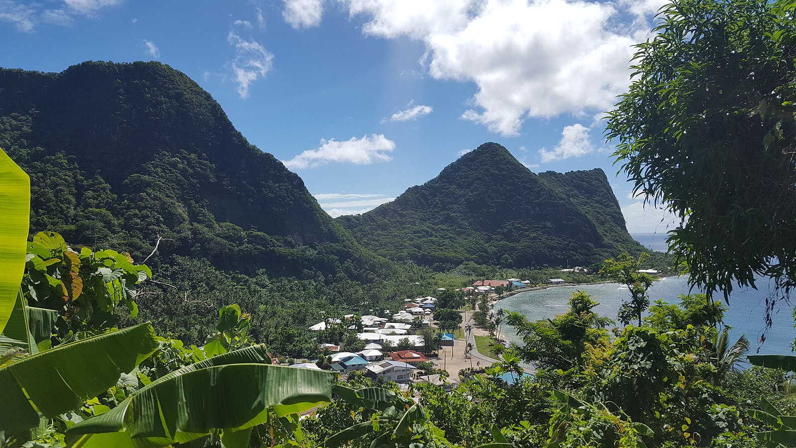 With no COVID-19 cases, American Samoa struggles to bring home residents stuck in Samoa