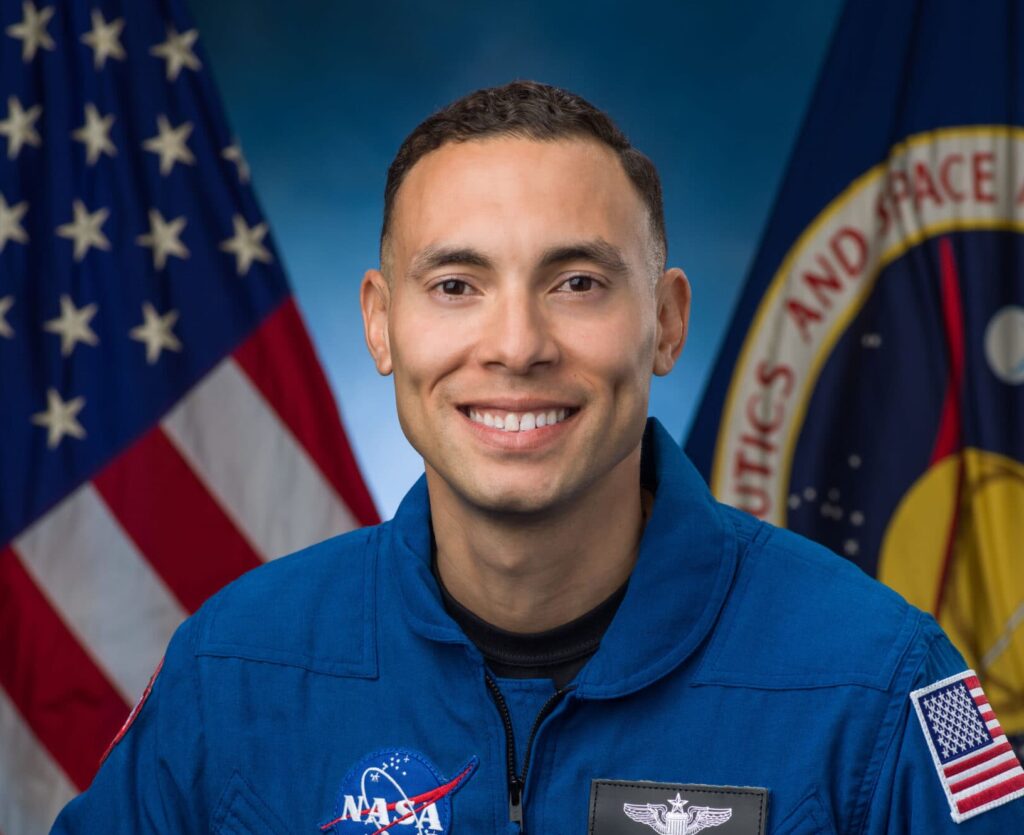 Puerto Rican pilot among NASA’s astronaut recruit picks