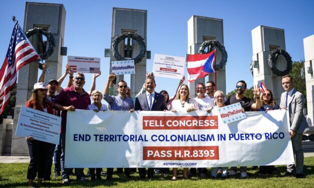 Puerto Rican statehood supporters make push for HR 8393