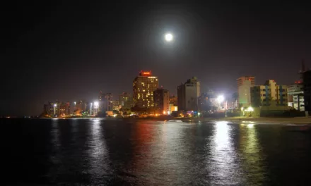 US ships generators to Puerto Rico, aiding with power outages