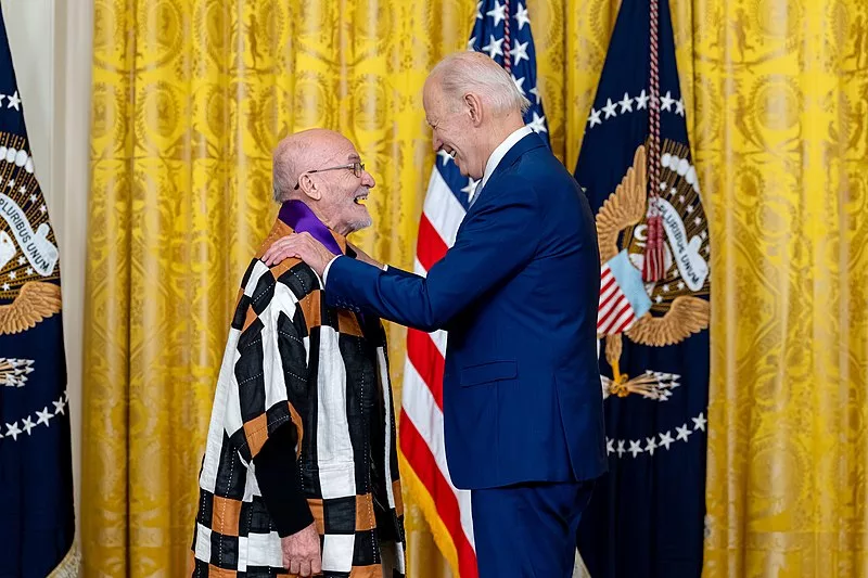 President Joe Biden awards Puerto Ricans Jose Feliciano and Antonio Martorell the National Medal of Arts