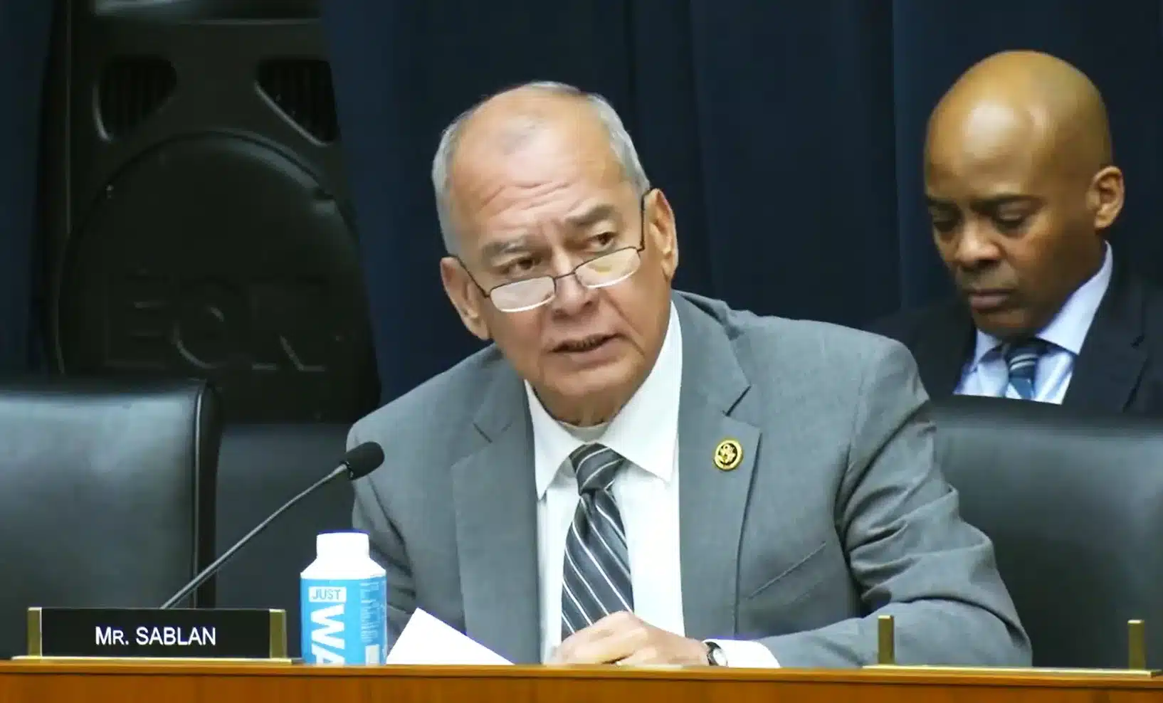 Northern Mariana Islands delegate announces retirement