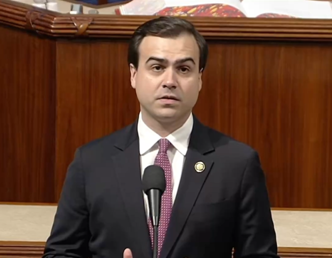Puerto Rico resident commissioner calls for federal oversight in power procurement for the territory