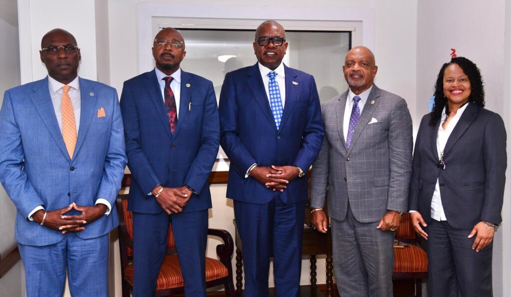 Territorial leaders reaffirm commitment to University of the Virgin Islands in accreditation meeting